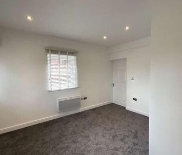 Ray Court Offmore Road, DY10 - Photo 2
