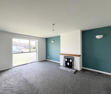 2 bedroom bungalow to rent - Photo 1