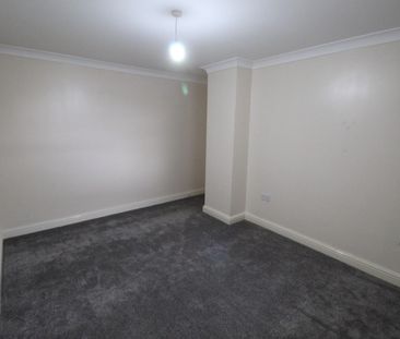 3 bedroom House To Let - Photo 6