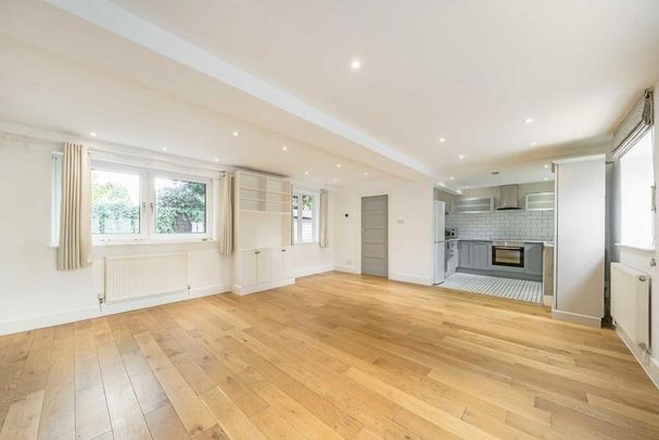 3 bedroom detached house to rent - Photo 1