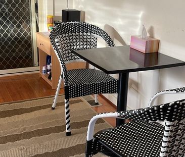 Noble Park - Photo 1