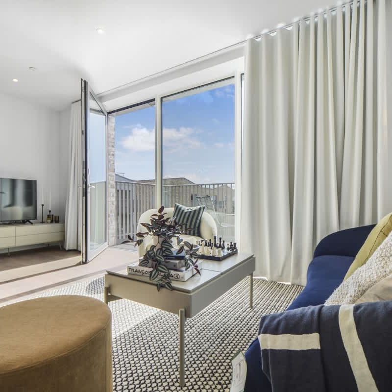 161 Evelyn Street Deptford SE8 - Photo 1