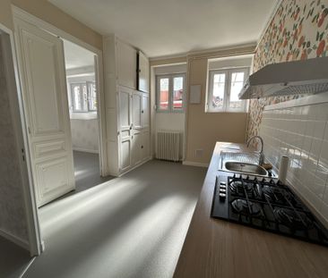 Location Appartement 3 pièces 70m² LE CREUSOT 71200 - Photo 4