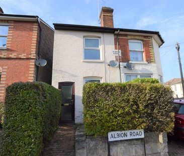 2 bedroom terraced house to rent - Photo 5