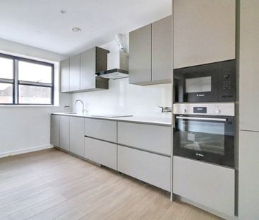 Flat 2, Cubic Mews, South Harrow, HA2 - Photo 4