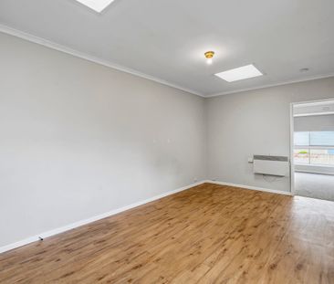 Two-bedroom apartment situated a stones throw from Box Hill Central. - Photo 1
