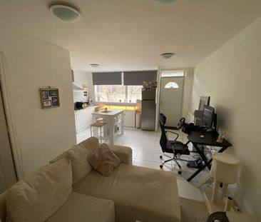 Location appartement 3 pièces, 43.21m², Lasbordes - Photo 1