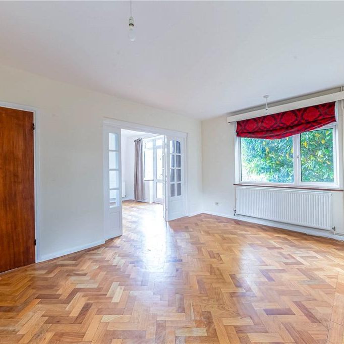 4 bedroom detached house to rent - Photo 1