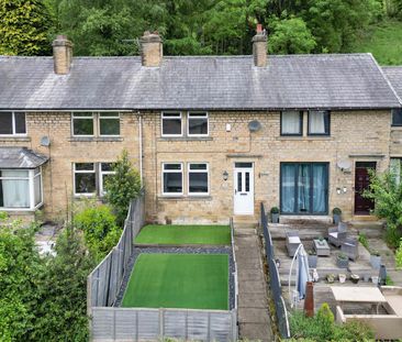 2 bed terraced house to rent in Halifax Road, Ripponden, Sowerby Br... - Photo 2