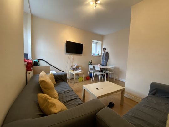 Richmond Road, Cathays - Photo 1