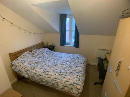 Stephenson Court, Leeman Road - 10969 - Photo 5