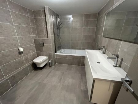 Appartement T4 à louer - 106 m² - Photo 4