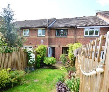 2 bedroom House - Hanover Walk, Hatfield - Photo 2