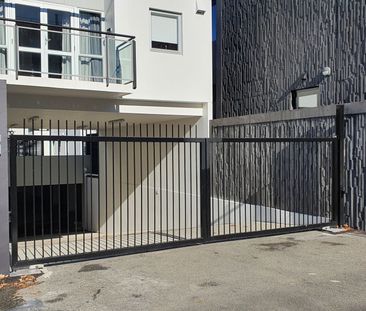 Unit 404, 12 Latimer Square, City Centre (Christchurch City), Chris... - Photo 4