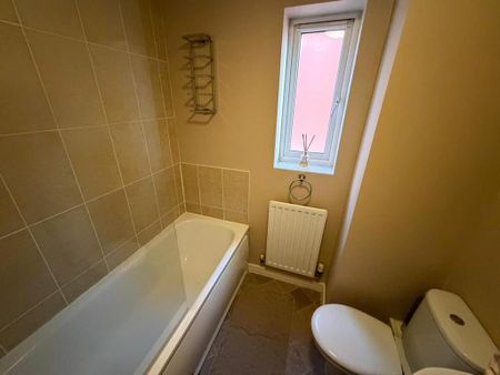 2 bedroom townhouse to rent - Photo 5