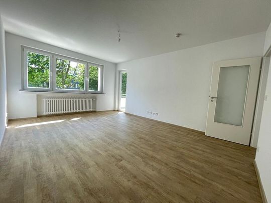 *Balkonwohnung*Erstbezug nach Sanierung*Broich* - Foto 1