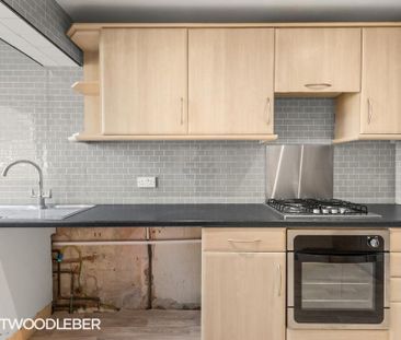 3 bedroom terraced house to rent - Photo 6