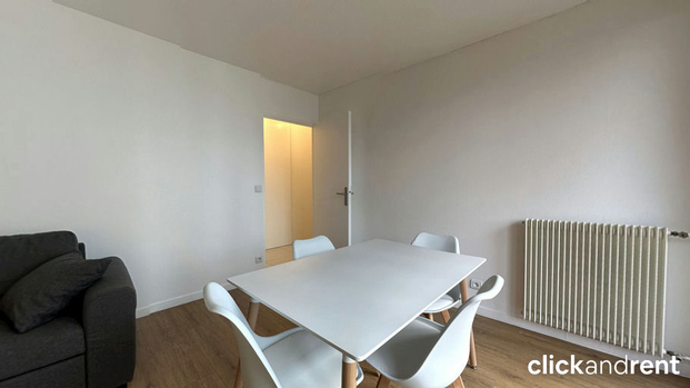 Beau T3 lumineux et fonctionnel, meublé, avec stationnement - Photo 1