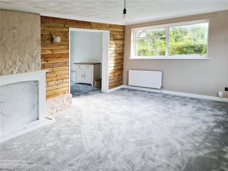 4 bedroom detached house to rent - Photo 2