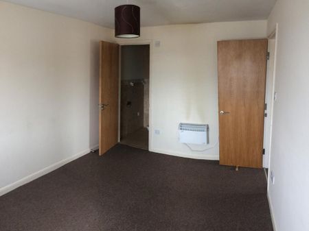 2 bedroom flat to rent - Photo 4
