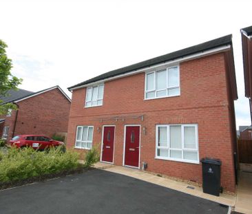 Lintott Gardens, Warrington - Photo 1