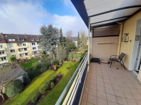 Bezugsfreie 3-Zimmer-Wohnung mit großem Balkon - Foto 5