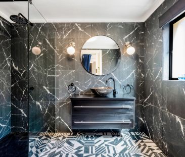 Stunning Fully Renovated Victorian Home "Sapphire" - Photo 6