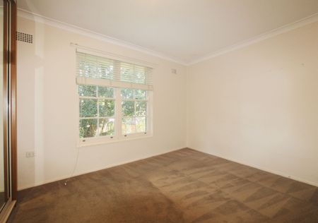 Light-Filled Apartment in Convenient Location &ast;&ast; Available 10&sol;10&sol;24 &ast;&ast; - Photo 4