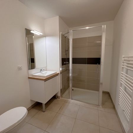 APPARTEMENT T2 A LOUER - SIMANDRES - 42.87 m2 - 625 € charges comprises par mois - Photo 4