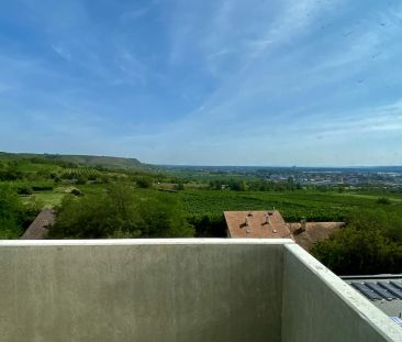 Neubau Erstbezug Wunderschöne Drei Zimmer Wohnung mit Balkon und he... - Foto 4