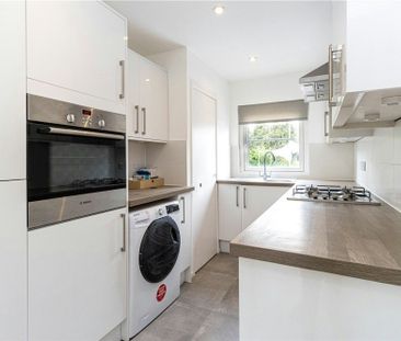 Station Road, Harpenden, Hertfordshire, AL5 4UJ - Photo 3