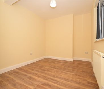 Town Street, Armley, Leeds, West Yorkshire, LS12 3HN - Photo 3
