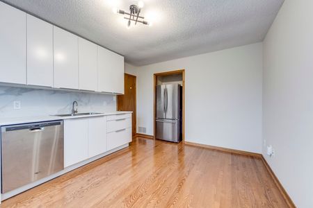 For Lease - 3158 Nawbrook Road Unit# Room, Mississauga, Ontario - Photo 2