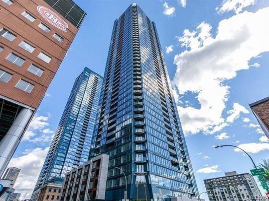 1288 Rue St Antoine O. - Photo 1