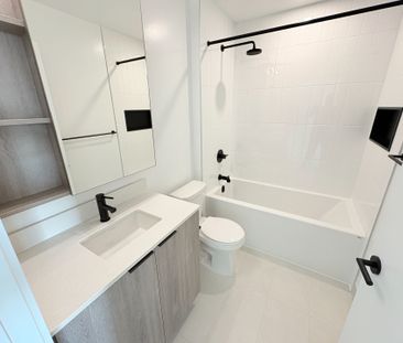 For Lease - 2495 Eglinton Avenue Unit# 2105, Mississauga, Ontario - Photo 3