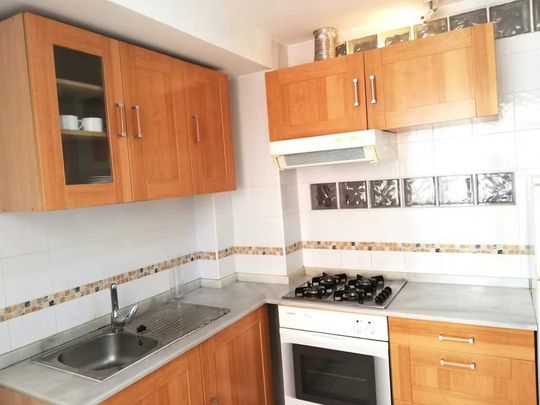 Carrer Campoamor, Valencia, Valencian Community 46022 - Photo 1