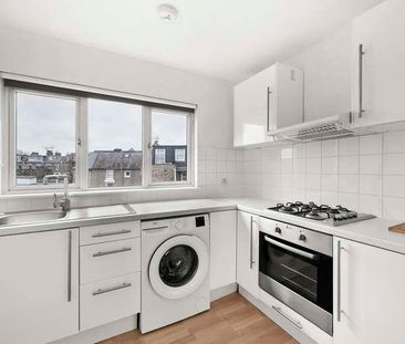 Green Lanes, Stoke Newington, N16 - Photo 5