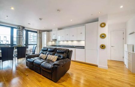 2 Bed Flat, Festuca House, E20 - Photo 2