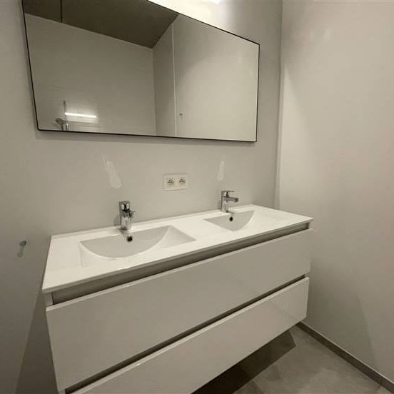 Appartement te huur - Foto 1