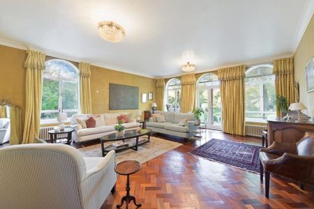 4 bedroom detached house to rent - Photo 2