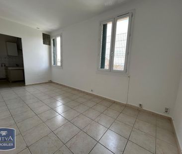 Location Appartement 3 pièces 40m² CARPENTRAS 84200 - Photo 6