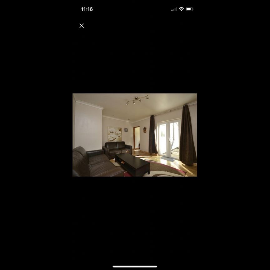 Room in a Shared House, St Nicholas Road, BS2 - Photo 1