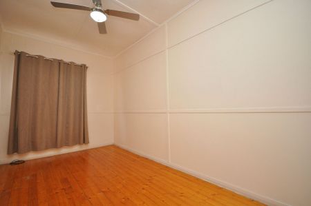 1 Carrig Avenue, Port Augusta - Photo 3