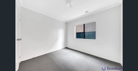 Beautiful Family Home - Photo 2