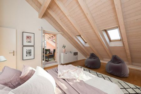 2.5 Zimmer, 120 m², 3. Stock - Foto 2