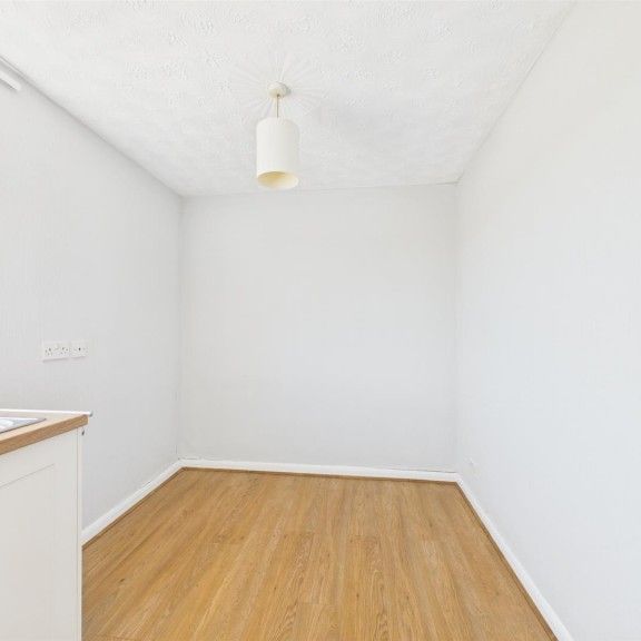 1 BED Flat To rent - Photo 1