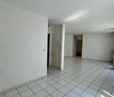 Location Appartement 2 pièces 59m² RIEDISHEIM 68400 - Photo 2
