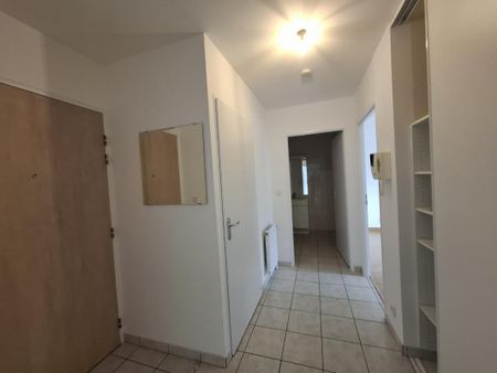 Appartement T2 à louer - 50 m² - Photo 4