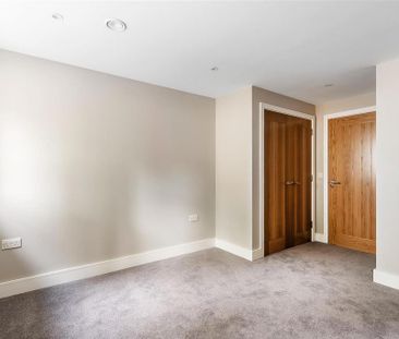 3 bedroom townhouse to rent - Photo 4