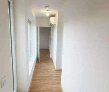 3 Zimmer-Maisonett-DG-Wohnung mit Terrasse - Photo 1